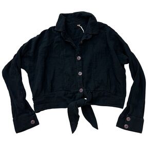 Free People Black Tie-Front Button Up Top 🖤